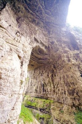 Der Wangliang Tiankeng: Ein geologisches Meisterwerk der Natur für Abenteurer!